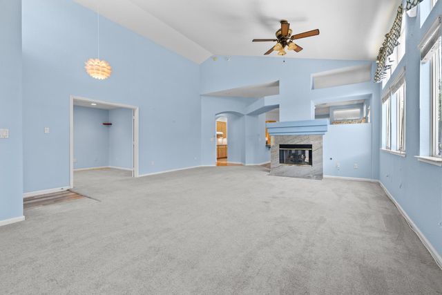 8583 Almond Bluff Ct, Orangevale, CA 95662