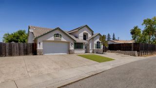 8583 Almond Bluff Ct, Orangevale, CA 95662