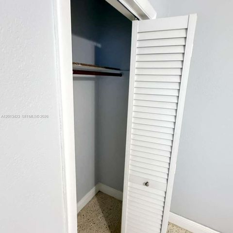 45 NW 45th Ave 45, Miami, FL 33126