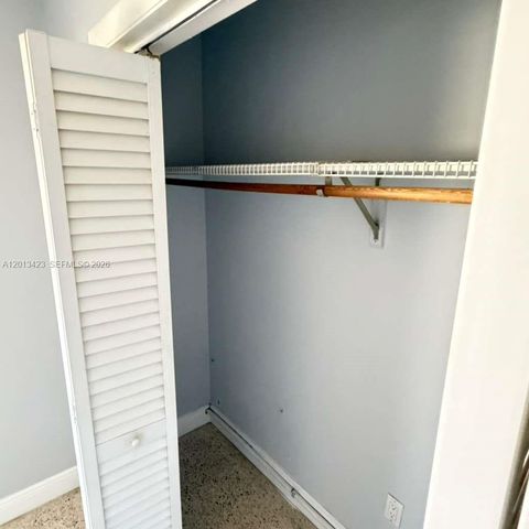 45 NW 45th Ave 45, Miami, FL 33126