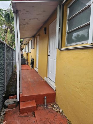 45 NW 45th Ave 45, Miami, FL 33126