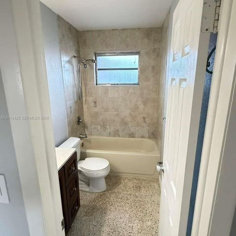 45 NW 45th Ave 45, Miami, FL 33126