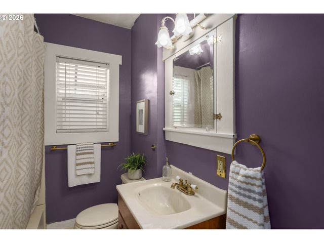 3244 Ne 48TH Ave, Portland, OR 97213