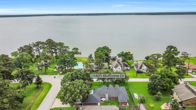 18403 Bluffview Drive, Crosby, TX 77532
