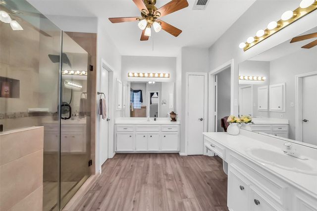 18403 Bluffview Drive, Crosby, TX 77532