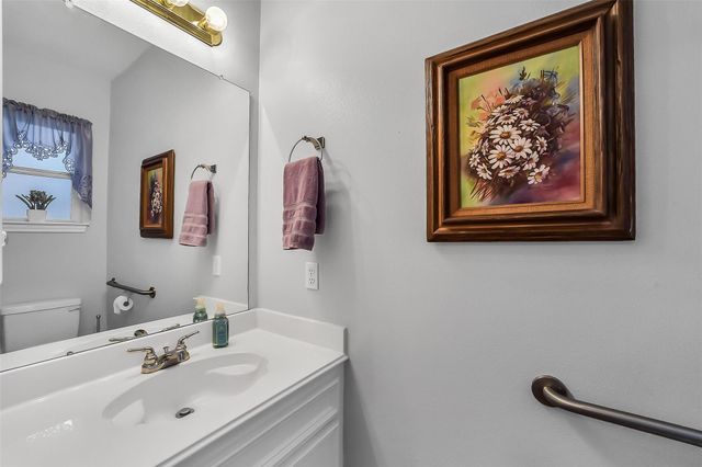 18403 Bluffview Drive, Crosby, TX 77532