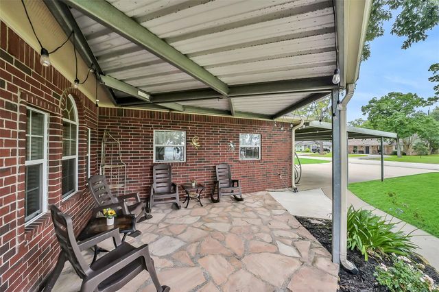 18403 Bluffview Drive, Crosby, TX 77532