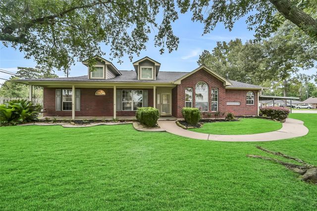 18403 Bluffview Drive, Crosby, TX 77532