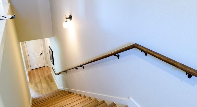 302 Castlehigh DR, Granite Shoals, TX 78654