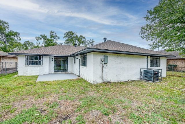 8446 Cabot Street, Houston, TX 77078