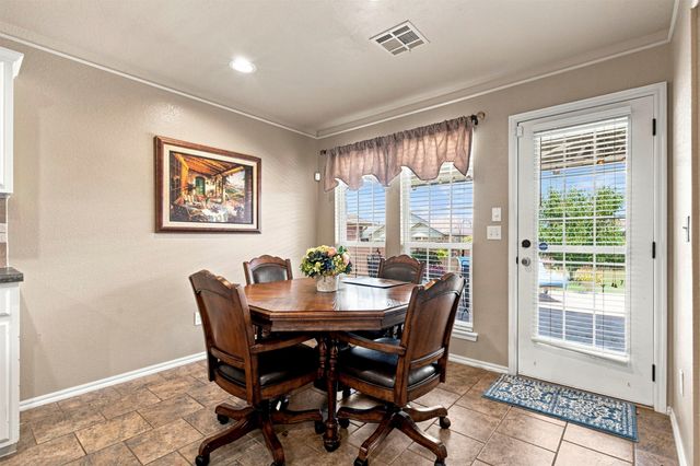 712 W Juneau Street, Broken Arrow, OK 74012