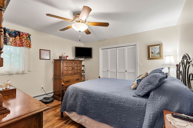 9 Kelley Road, Londonderry, NH 03053