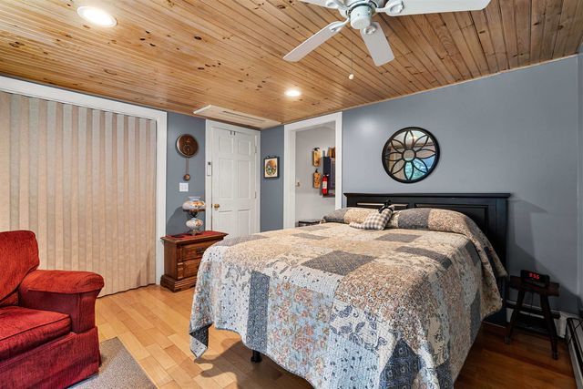 9 Kelley Road, Londonderry, NH 03053