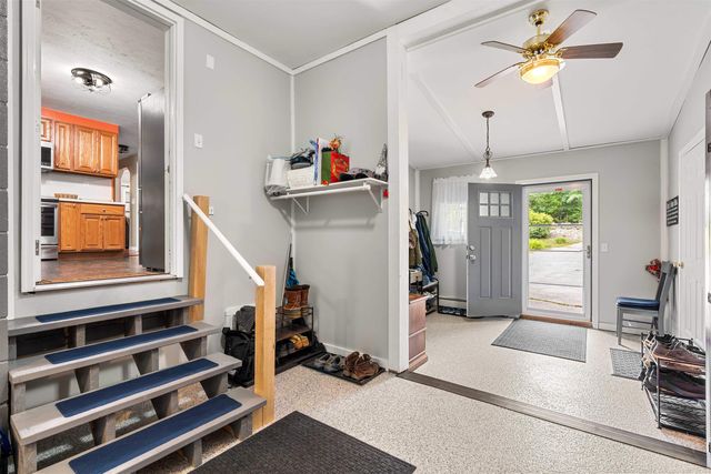 9 Kelley Road, Londonderry, NH 03053
