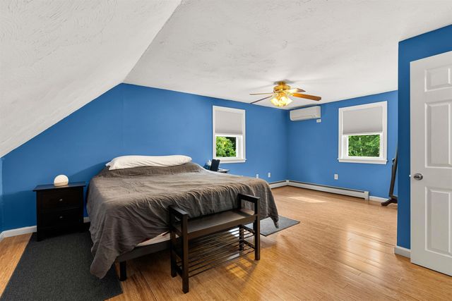 9 Kelley Road, Londonderry, NH 03053