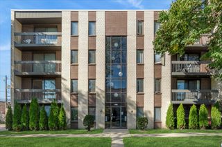 5220 N Rockwell Avenue 1S, Chicago, IL 60625