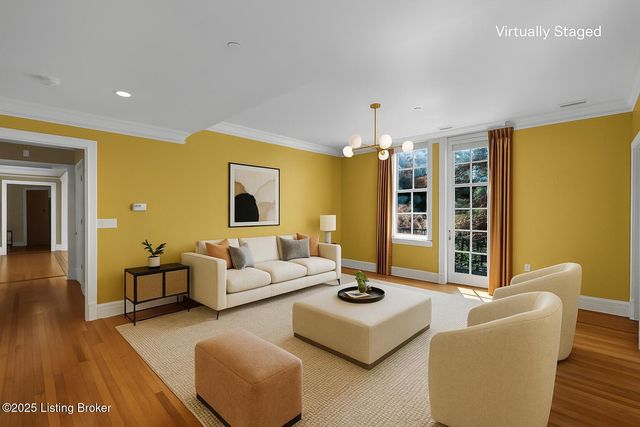 966 Cherokee Rd, 205, Louisville, KY 40204