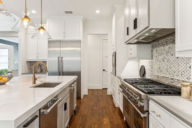 5960 Williamstown Road, Dallas, TX 75230