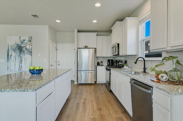 6304 Gunflint DR, Austin, TX 78747