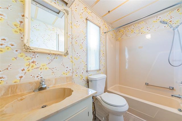 173 HICKORY GATE DRIVE, Palm Harbor, FL 34684