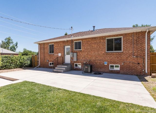 2895 Eudora Street, Denver, CO 80207