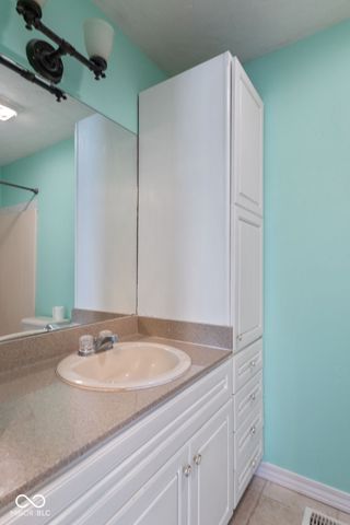 522 E County Road 1000 S, Clayton, IN 46118