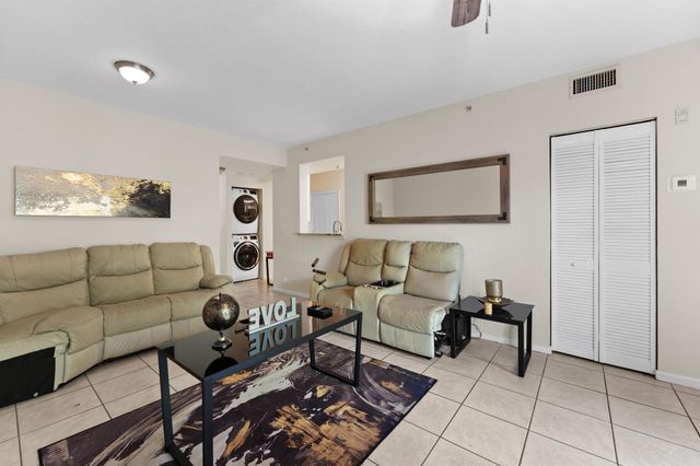 1165 Golden Lakes Boulevard 1212, West Palm Beach, FL 33411