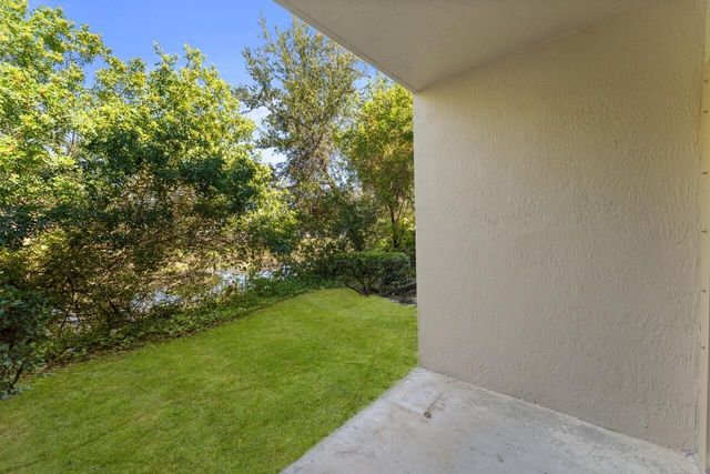 1165 Golden Lakes Boulevard 1212, West Palm Beach, FL 33411