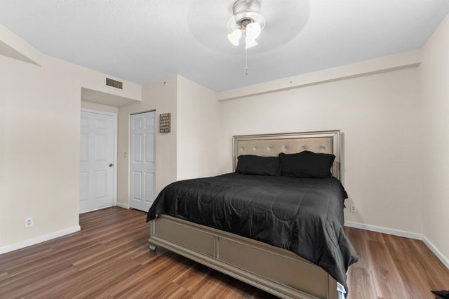 1165 Golden Lakes Boulevard 1212, West Palm Beach, FL 33411