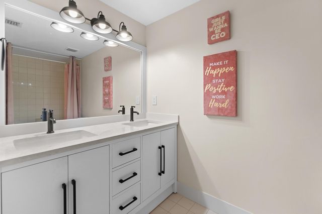 1165 Golden Lakes Boulevard 1212, West Palm Beach, FL 33411