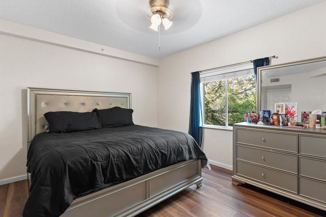 1165 Golden Lakes Boulevard 1212, West Palm Beach, FL 33411