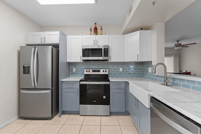 1165 Golden Lakes Boulevard 1212, West Palm Beach, FL 33411