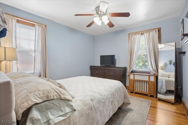 79 Franklin Pl, Totowa Boro, NJ 07512