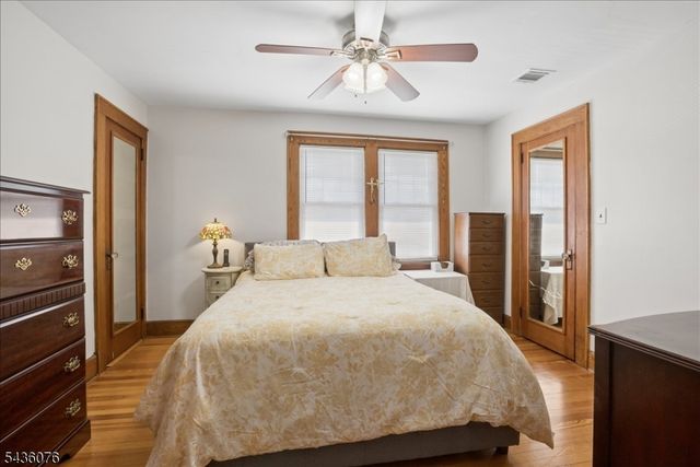 79 Franklin Pl, Totowa Boro, NJ 07512