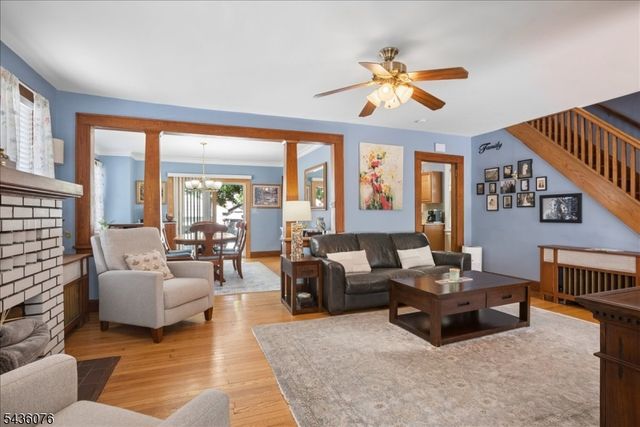 79 Franklin Pl, Totowa Boro, NJ 07512