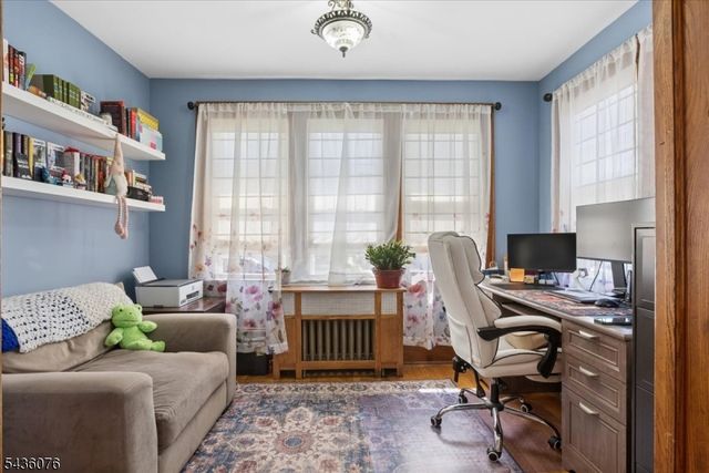 79 Franklin Pl, Totowa Boro, NJ 07512