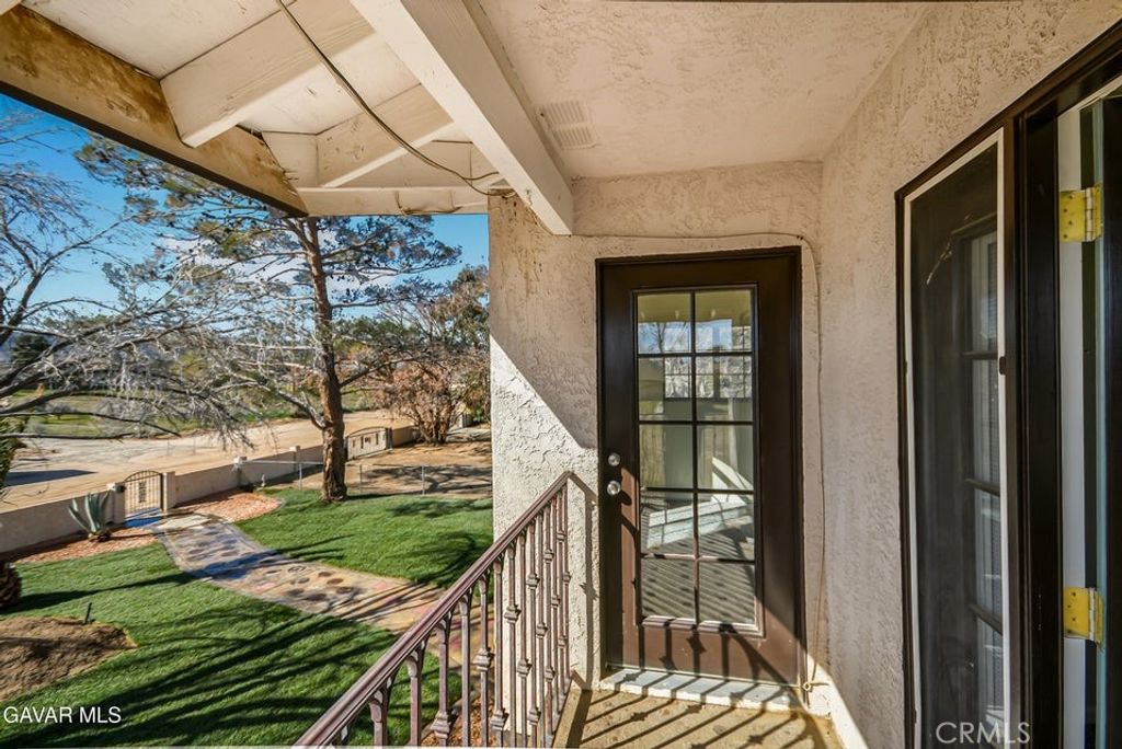 Image 40 of property listing at 4621 W West Avenue K12, Lancaster, CA 93536