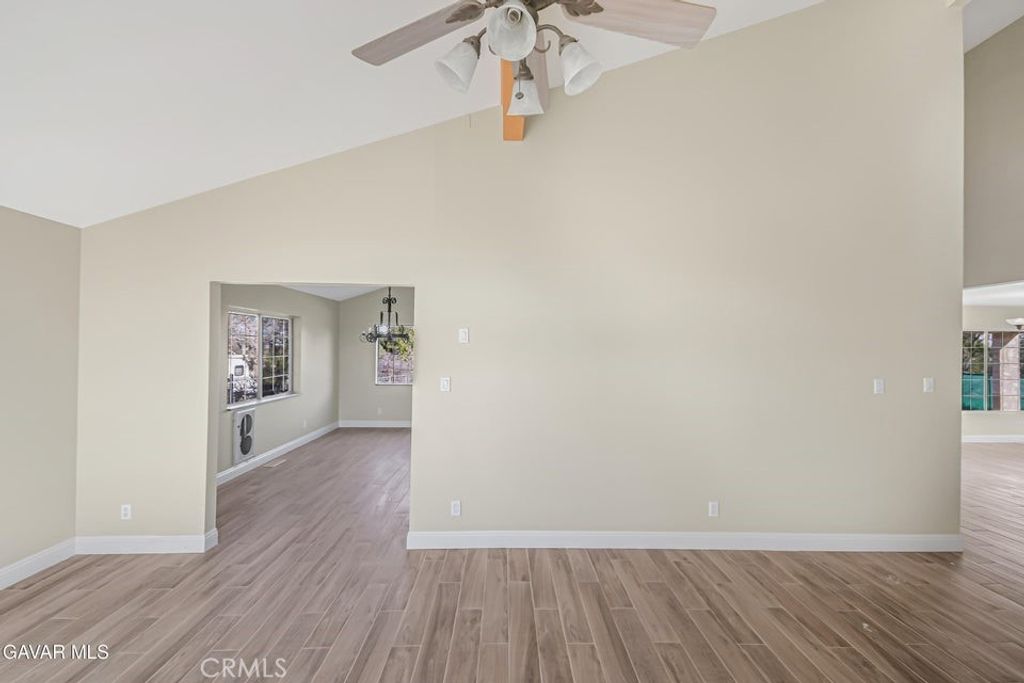 Image 5 of property listing at 4621 W West Avenue K12, Lancaster, CA 93536