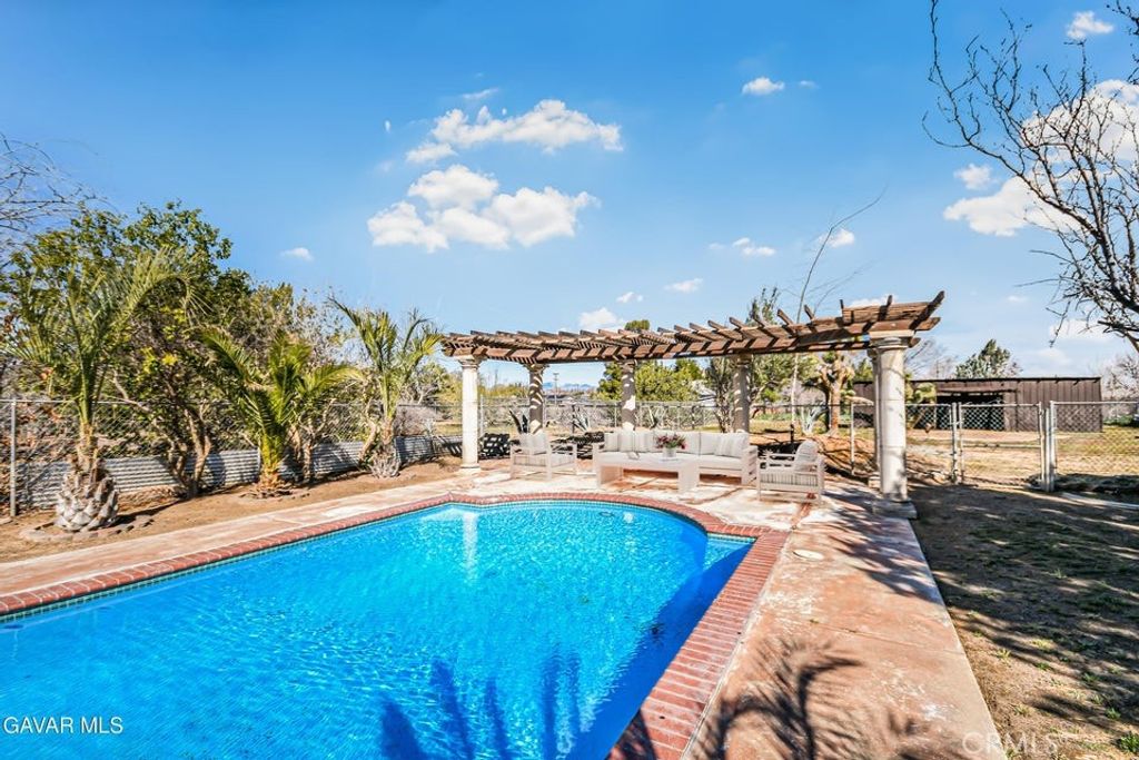 Image 56 of property listing at 4621 W West Avenue K12, Lancaster, CA 93536