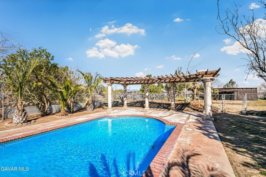 Image 57 of property listing at 4621 W West Avenue K12, Lancaster, CA 93536