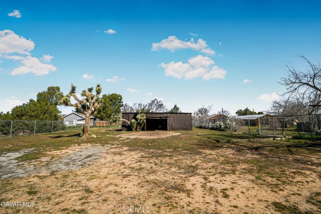 Image 58 of property listing at 4621 W West Avenue K12, Lancaster, CA 93536