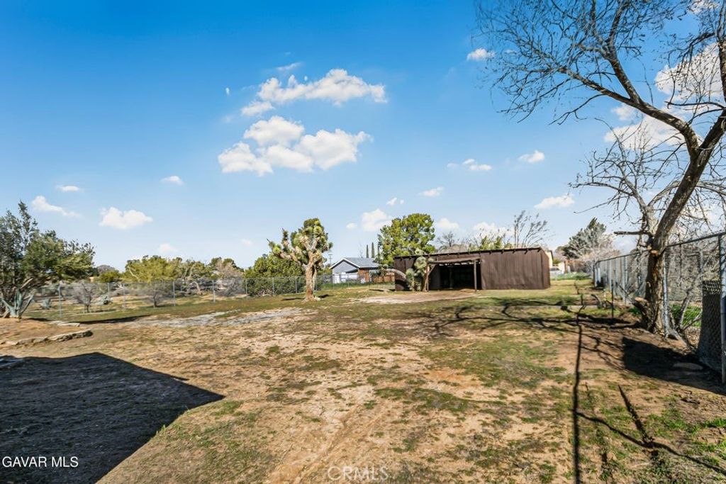 Image 63 of property listing at 4621 W West Avenue K12, Lancaster, CA 93536