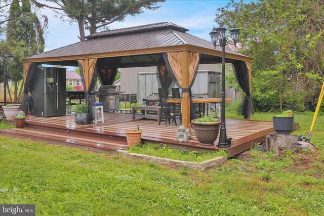 422 NOBLE ST, Kutztown, PA 19530