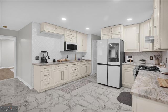 422 NOBLE ST, Kutztown, PA 19530