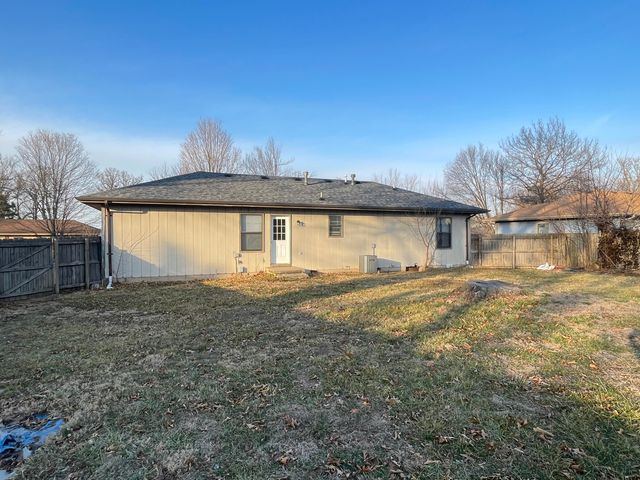 708 Striper Drive, Nixa, MO 65714