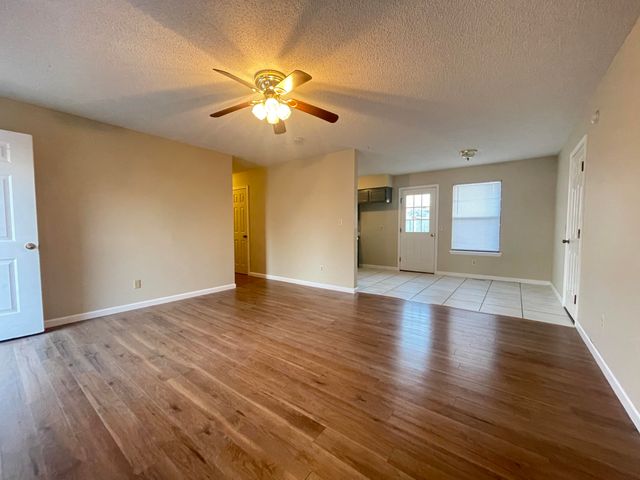 708 Striper Drive, Nixa, MO 65714