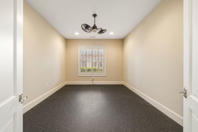 11638 Calfee Road, Conroe, TX 77304