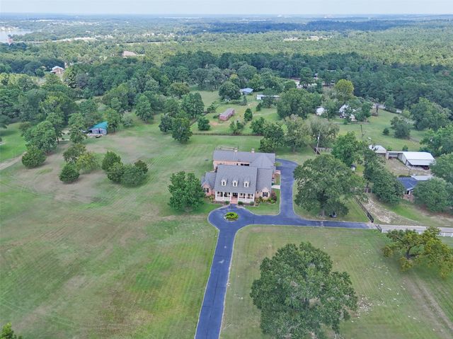 11638 Calfee Road, Conroe, TX 77304