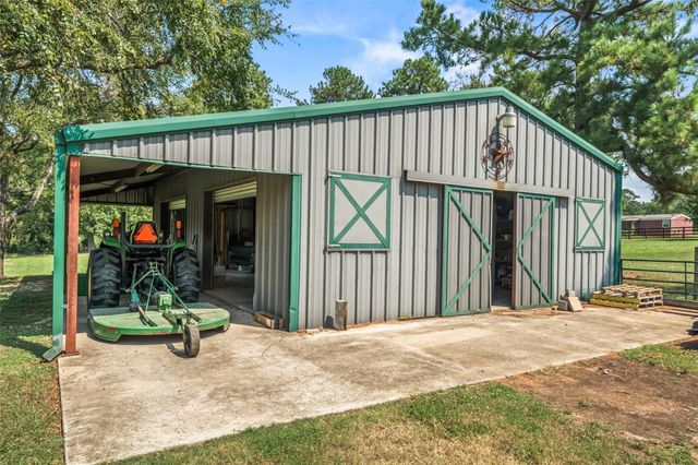 11638 Calfee Road, Conroe, TX 77304