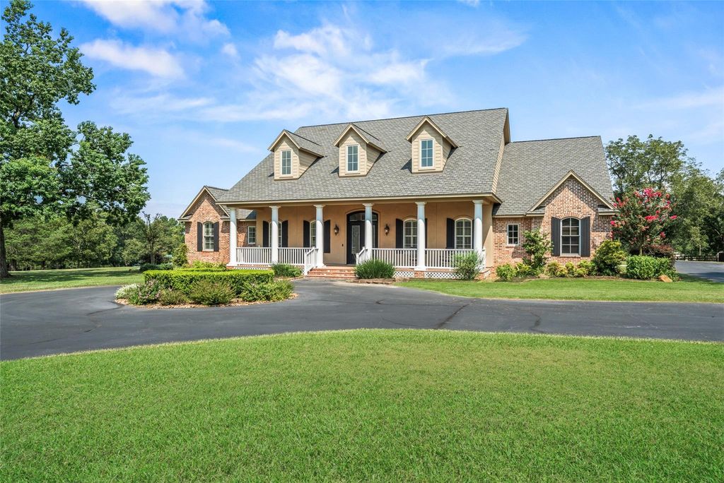 11638 Calfee Road, Conroe, TX 77304